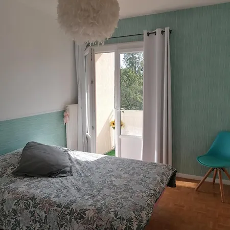 Des Cygnes Apartment